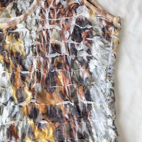 Cache Sleeveless Tiered Lettuce Hem Top New - Picture 4 of 8